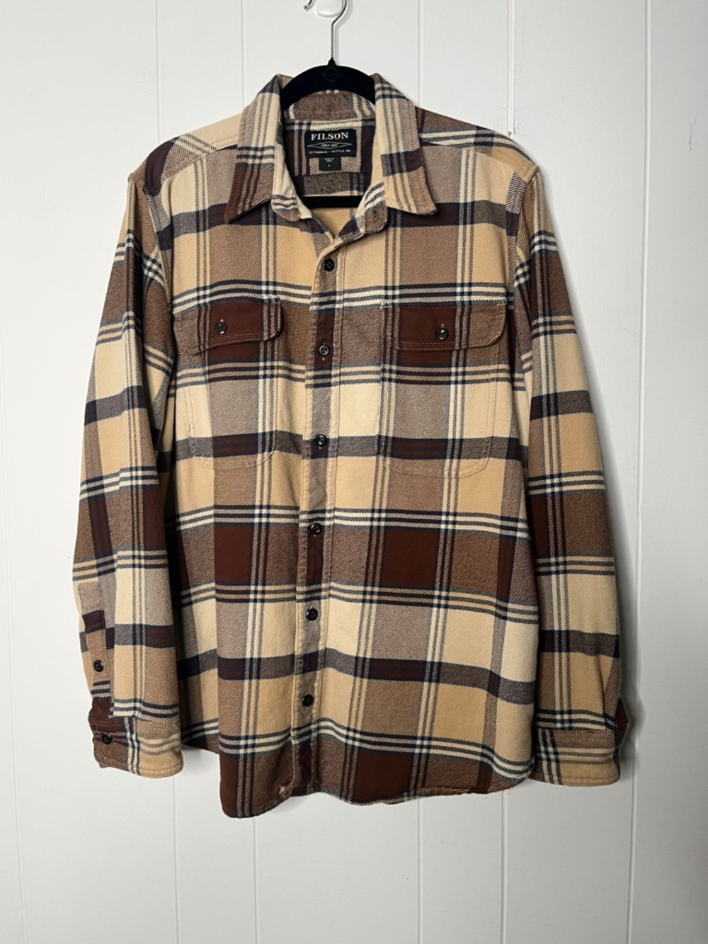 Filson Beige and Brown Plaid Heavyweight Shirt Jacket Men's Large